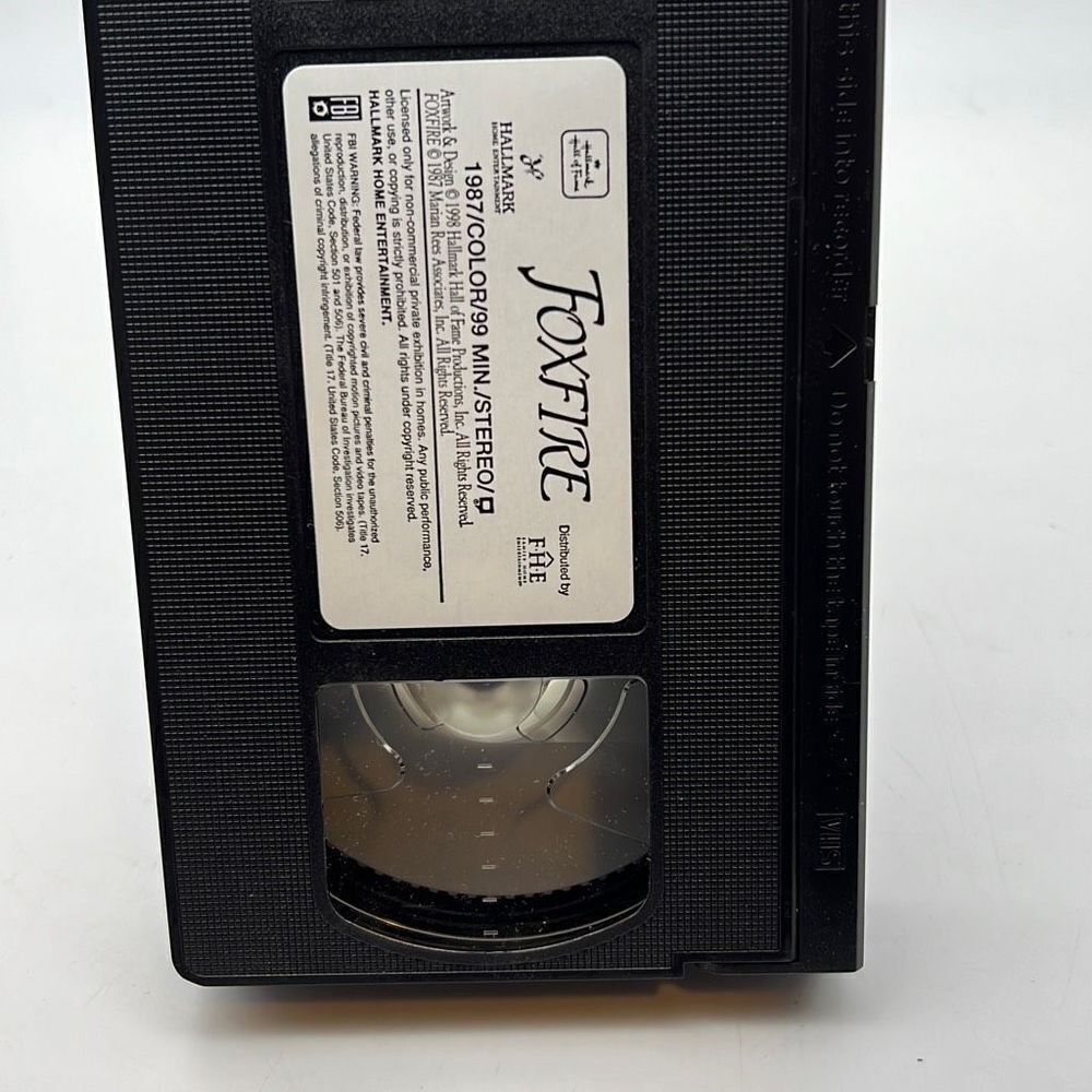 Foxfire VHS Hallmark‎ - Picture 3 of 3